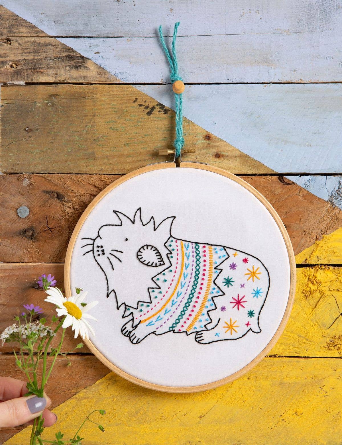 Cat Embroidery Kit - Hawthorn Handmade - Embroidery Kit